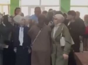 Azerbaijan Berlakukan Aturan Sekuler di Sekolah, Siswi Berhijab Ditolak Masuk Kelas
