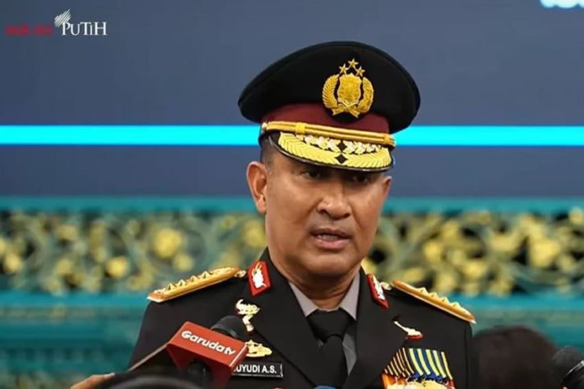 Kapolri Mutasi 4 Komjen Pol ke Luar Polri, Salah Satunya Lulusan Terbaik Akpol 1991
