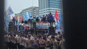 UU Pelindungan Ketenagakerjaan Resmi Disahkan, Dasco: Ini Kado untuk Buruh